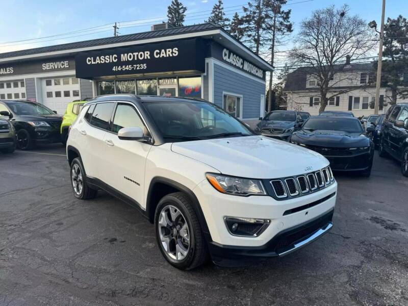 2018 Jeep Compass for sale at CLASSIC MOTOR CARS in West Allis WI