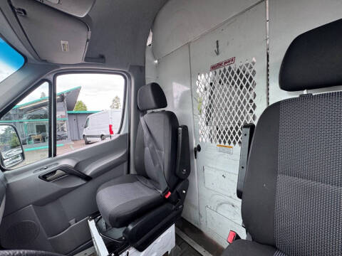 2011 Mercedes-Benz Sprinter 2500