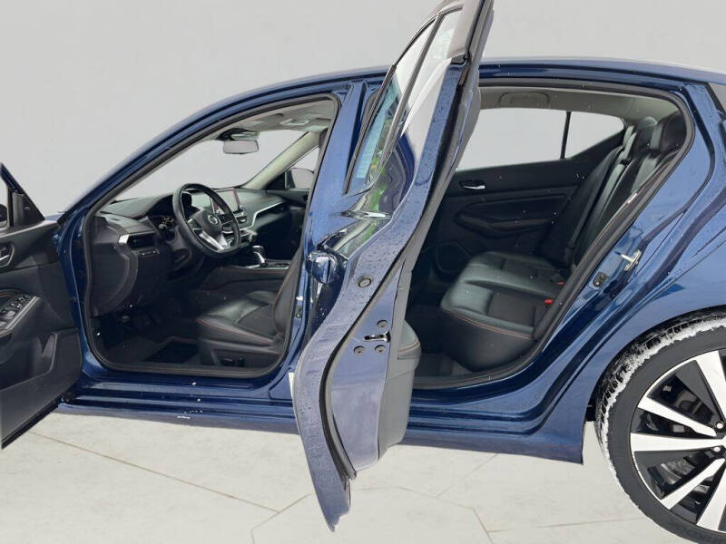 2020 Nissan Altima 2.5 SR