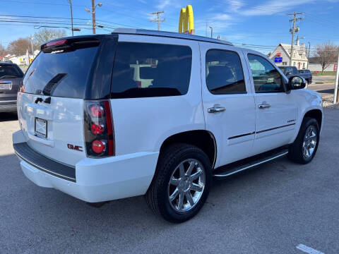 2011 GMC Yukon Denali