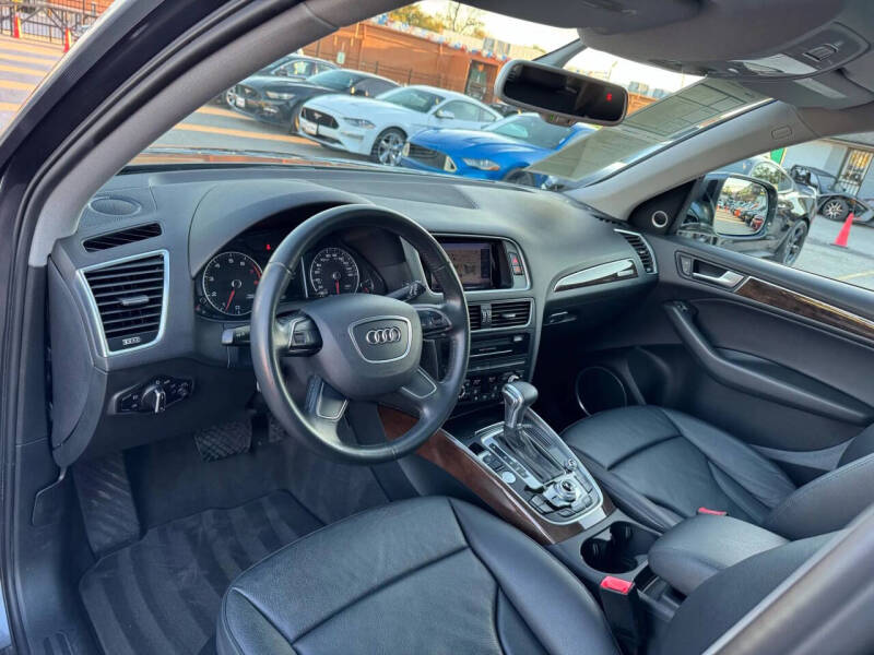 2016 Audi Q5 2.0T quattro Premium Plus