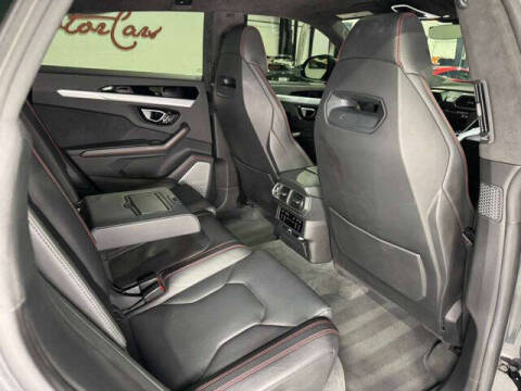 2019 Lamborghini Urus