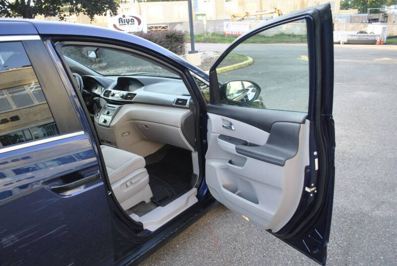 2014 Honda Odyssey LX