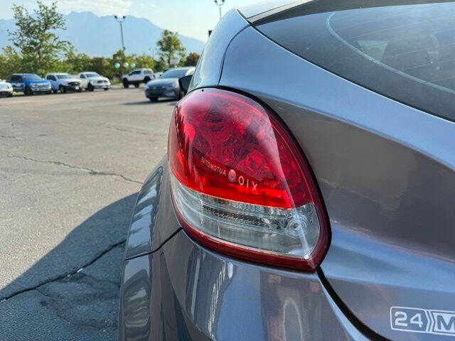 2013 Hyundai VELOSTER for sale at Axio Auto Boise in Boise, ID