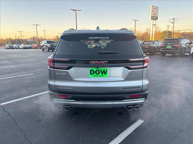 2025 GMC Acadia Elevation