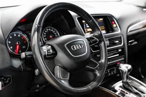 2017 Audi Q5 2.0T quattro Premium Plus