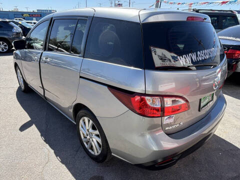 2015 Mazda MAZDA5 Sport