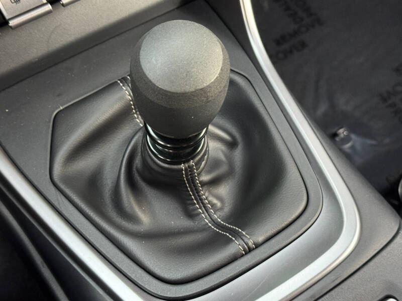 2024 Toyota GR86 Premium