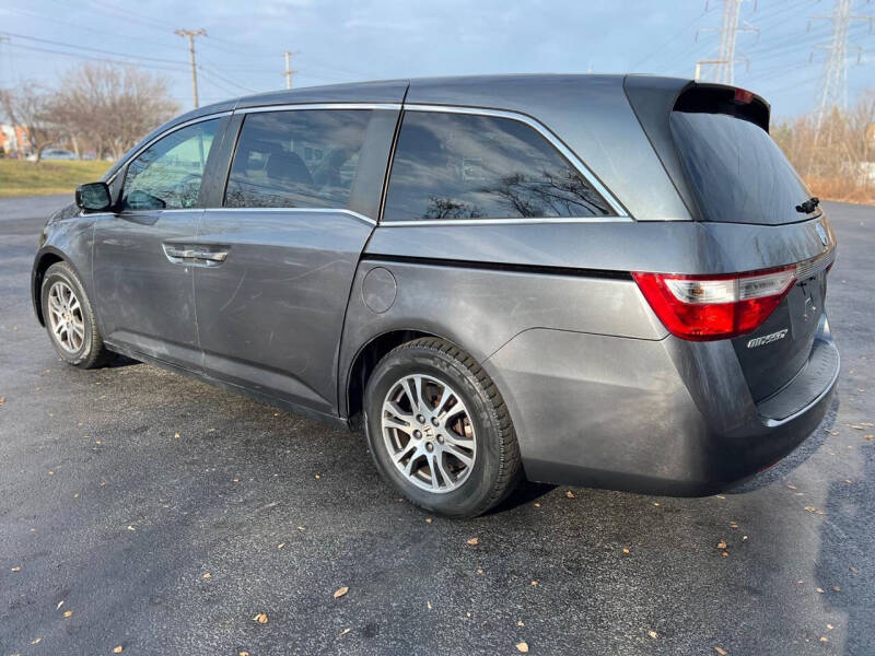 2011 Honda Odyssey EX-L photo 7