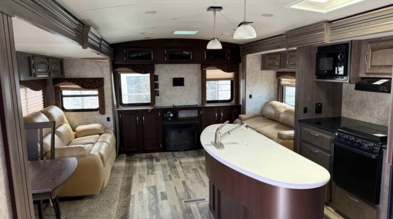 2016 Winnebago ULTRA LIGHT