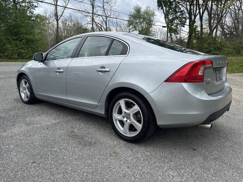 2013 Volvo S60 T5 Premier Plus