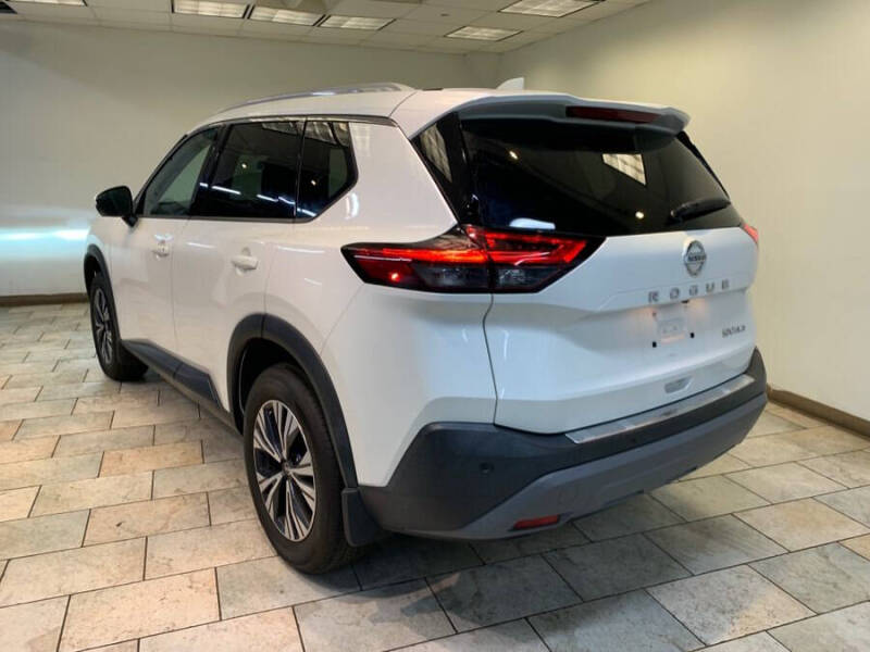 2021 Nissan Rogue SV