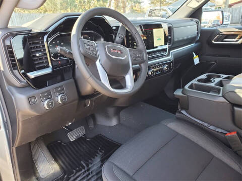 2026 GMC Sierra 1500 Elevation Standard