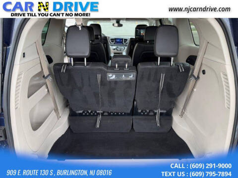 2017 Chrysler Pacifica Touring-L Plus