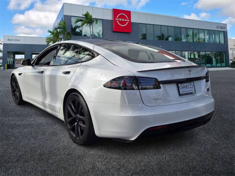 2022 Tesla Model S Plaid