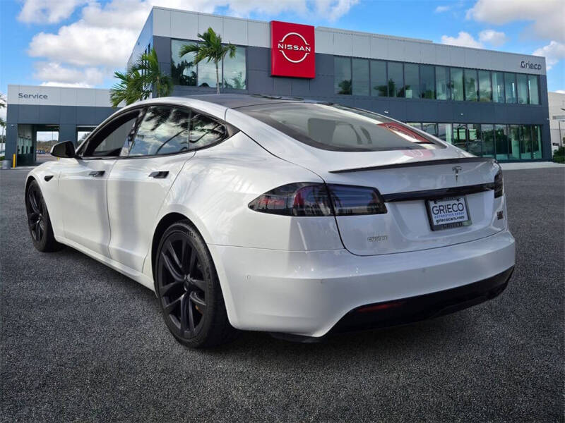 2022 Tesla Model S Plaid