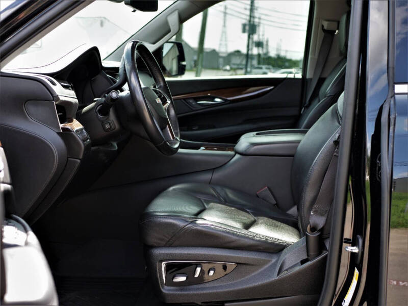 2020 Cadillac Escalade Premium Luxury