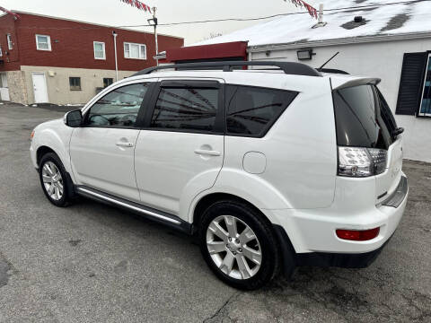 2012 Mitsubishi Outlander SE