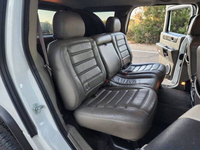 2003 HUMMER H2