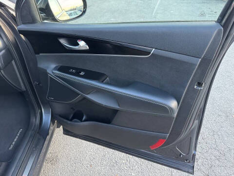 2016 Kia Sorento SX Limited V6