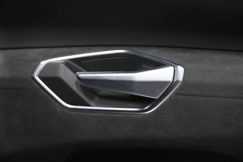 2022 Audi RS e-tron GT quattro