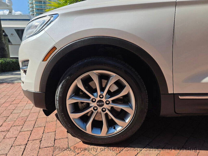 2017 Lincoln MKC Select