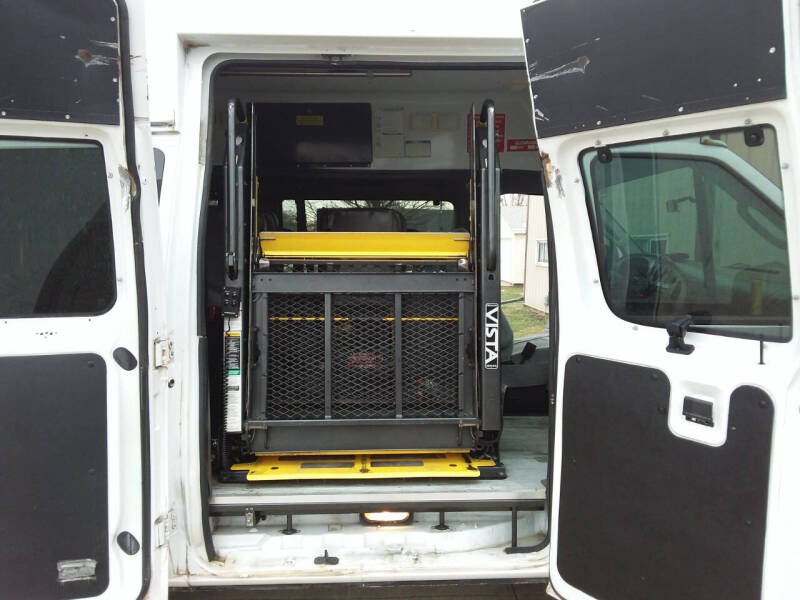 2006 Ford E-Series E-350 SD