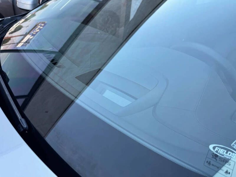 2023 Volvo XC60 B5 Ultimate Bright Theme