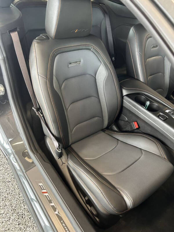 2017 Chevrolet Camaro 2SS - Photo 22