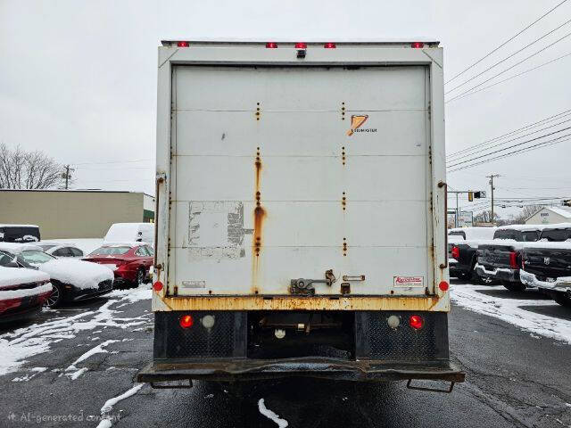 2003 Ford E-Series E-550 SD