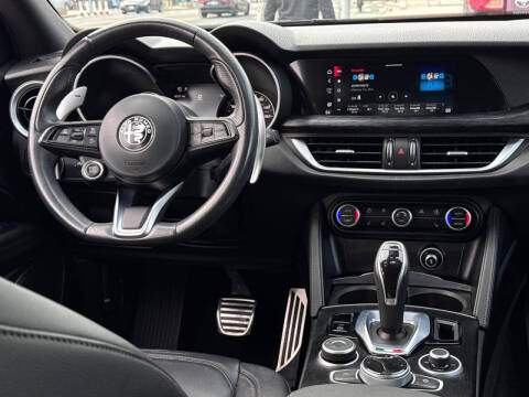 2022 Alfa Romeo Stelvio Sprint