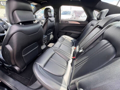 2017 Lincoln MKZ Premiere