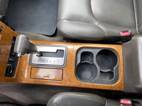 2006 Nissan Pathfinder LE