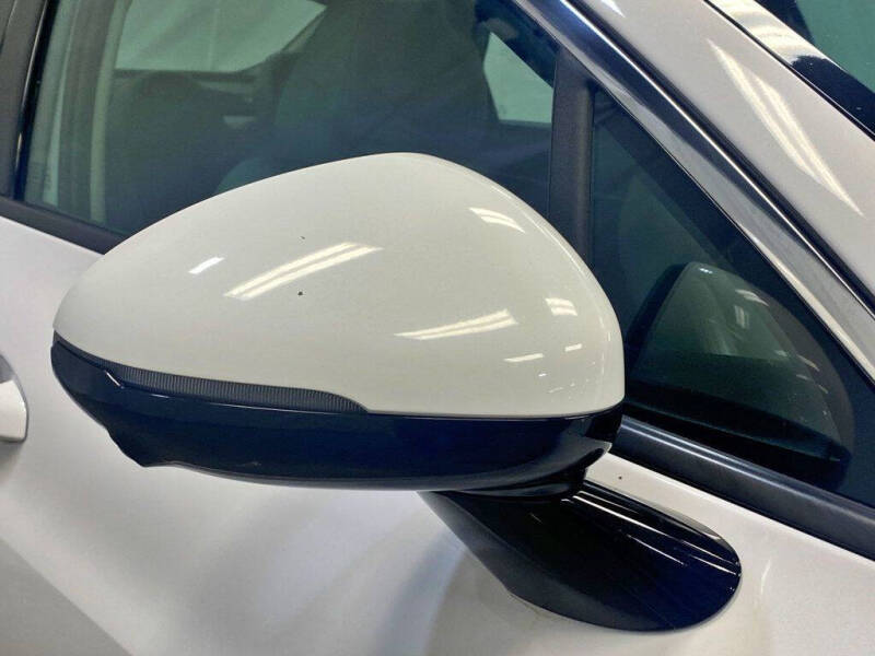 2022 Kia K5 EX