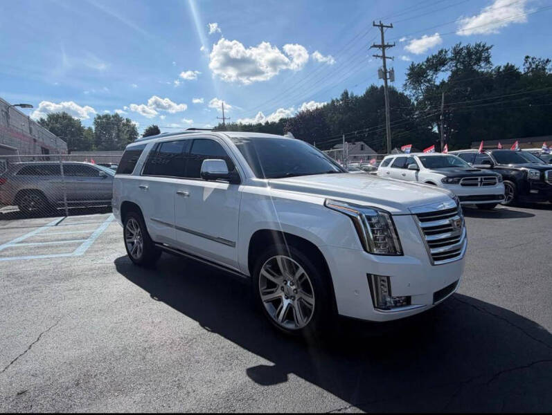 2018 Cadillac Escalade Platinum