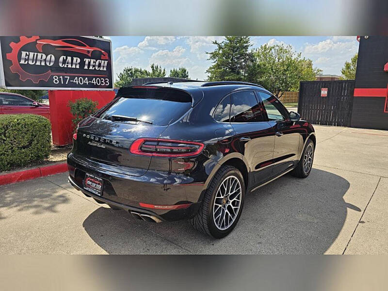 2016 Porsche Macan Turbo