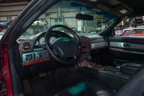 2004 Ford Thunderbird Deluxe