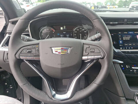 2025 Cadillac XT6 Premium Luxury