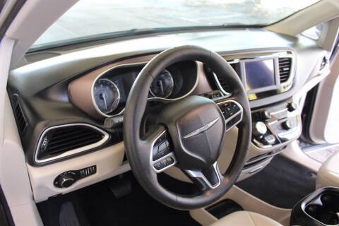 2021 Chrysler Voyager LXi