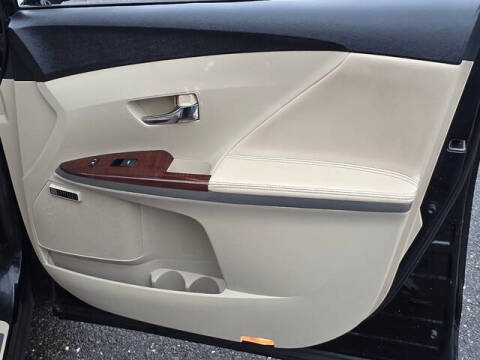 2011 Toyota Venza AWD V6