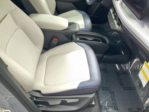 2026 Nissan LEAF Platinum+