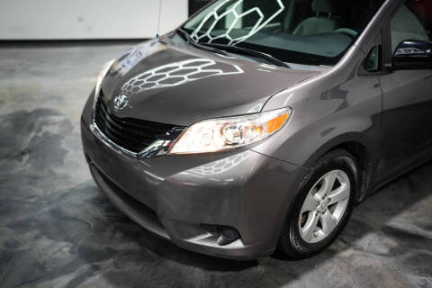 2013 Toyota Sienna