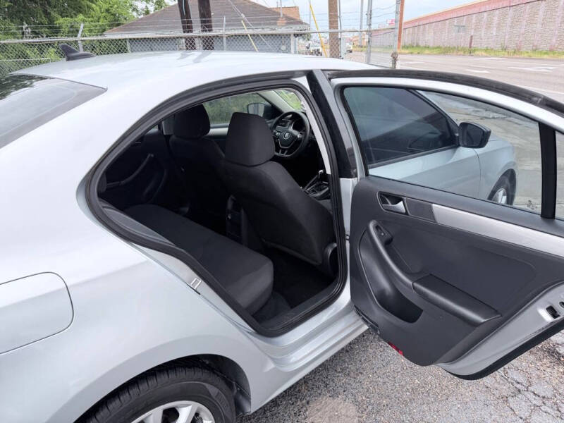 2015 Volkswagen Jetta