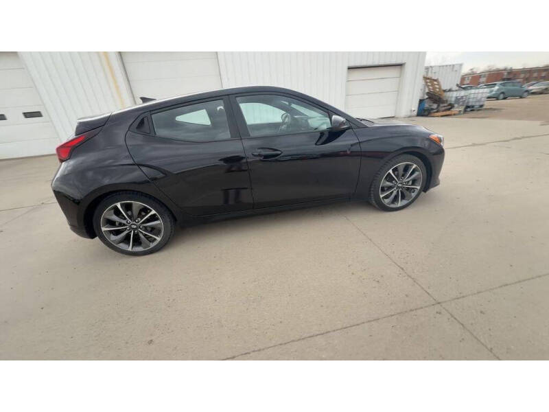 2020 Hyundai Veloster