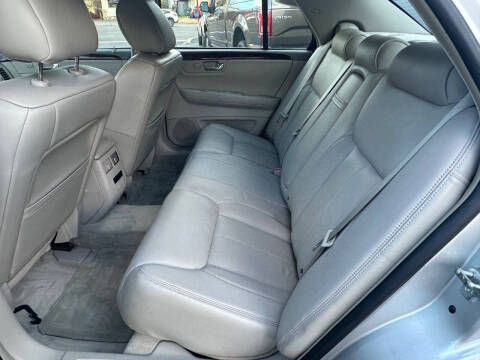 2010 Cadillac DTS Luxury Collection