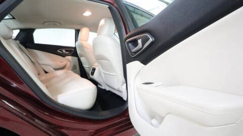 2015 Chrysler 200 C