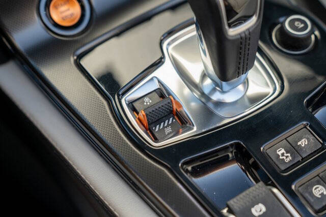 2014 Jaguar F-TYPE 33