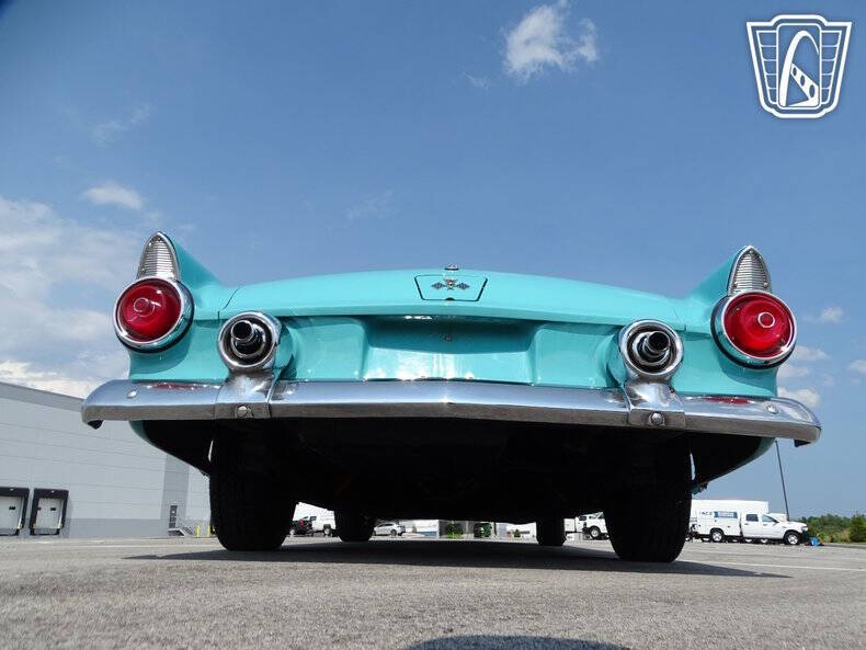 1955 Ford Thunderbird