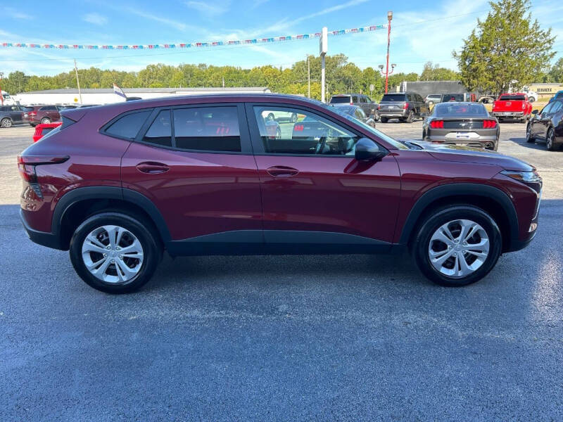 2024 Chevrolet Trax LS