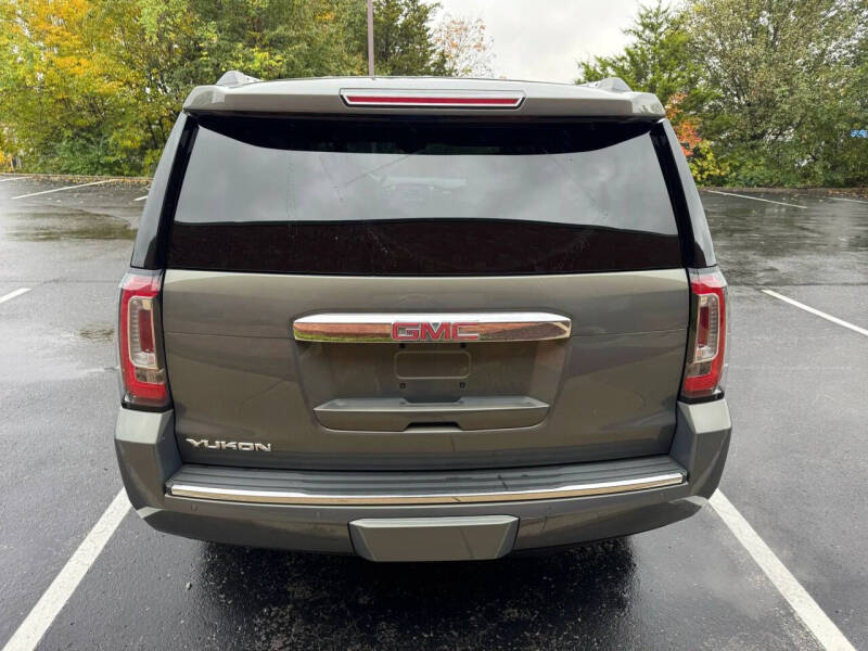2017 GMC Yukon Denali